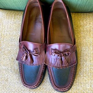 Johnston and Murphy leather tassel loafers